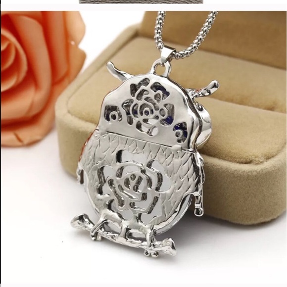 Owl necklace - Picture 2 of 7